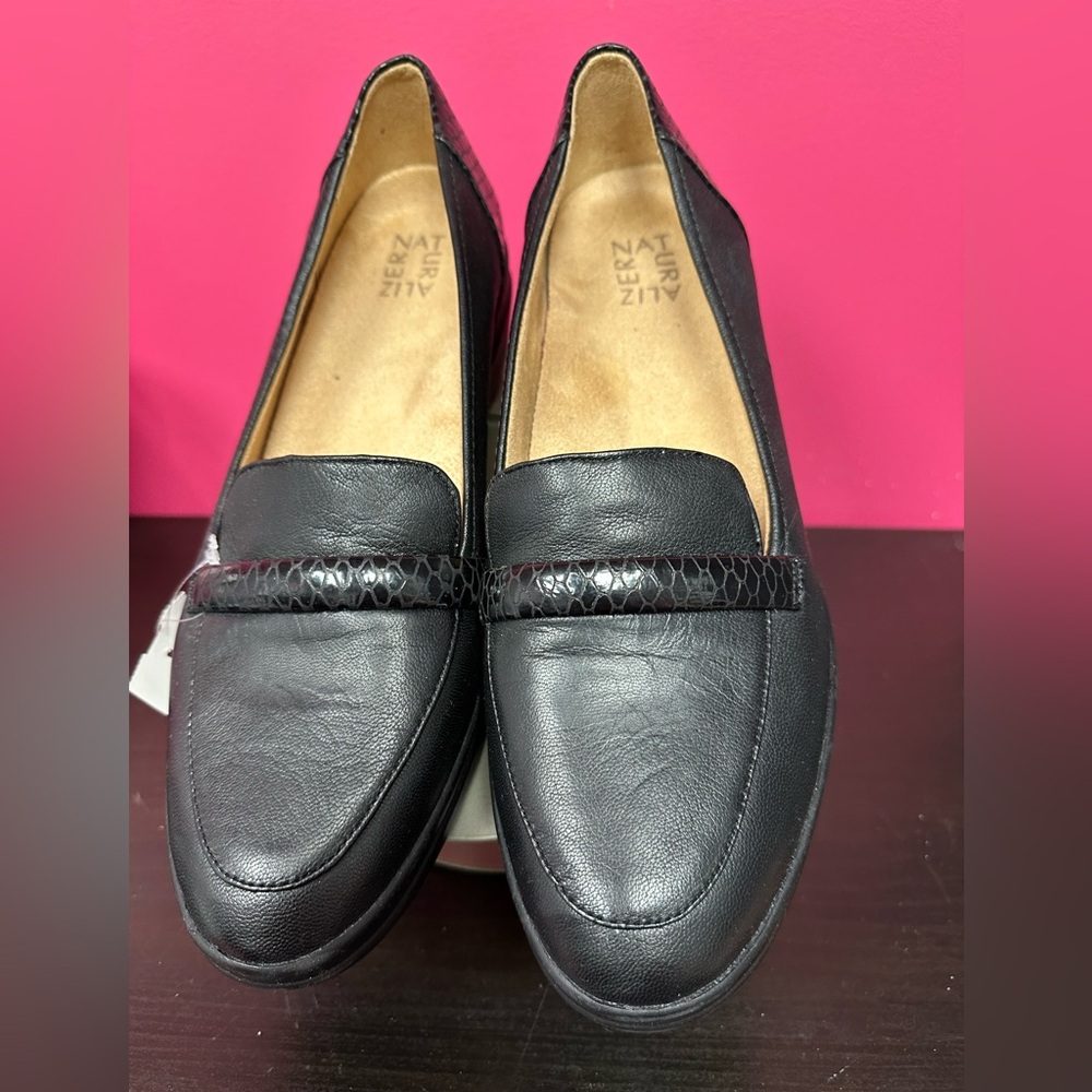 Naturalizer Samara Black 🖤 Snake 🐍 Print Textured Loafers, Slight Wedge/Size 12W